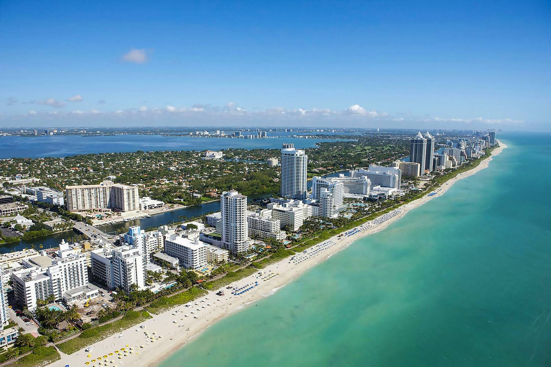 Luxury waterfront residences in Miami
